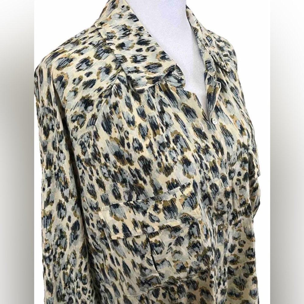 LOVESTITCH Cheetah Print Silky Rayon Yellow Blue Button Up Long Sleeve Top Small - Picture 2 of 9